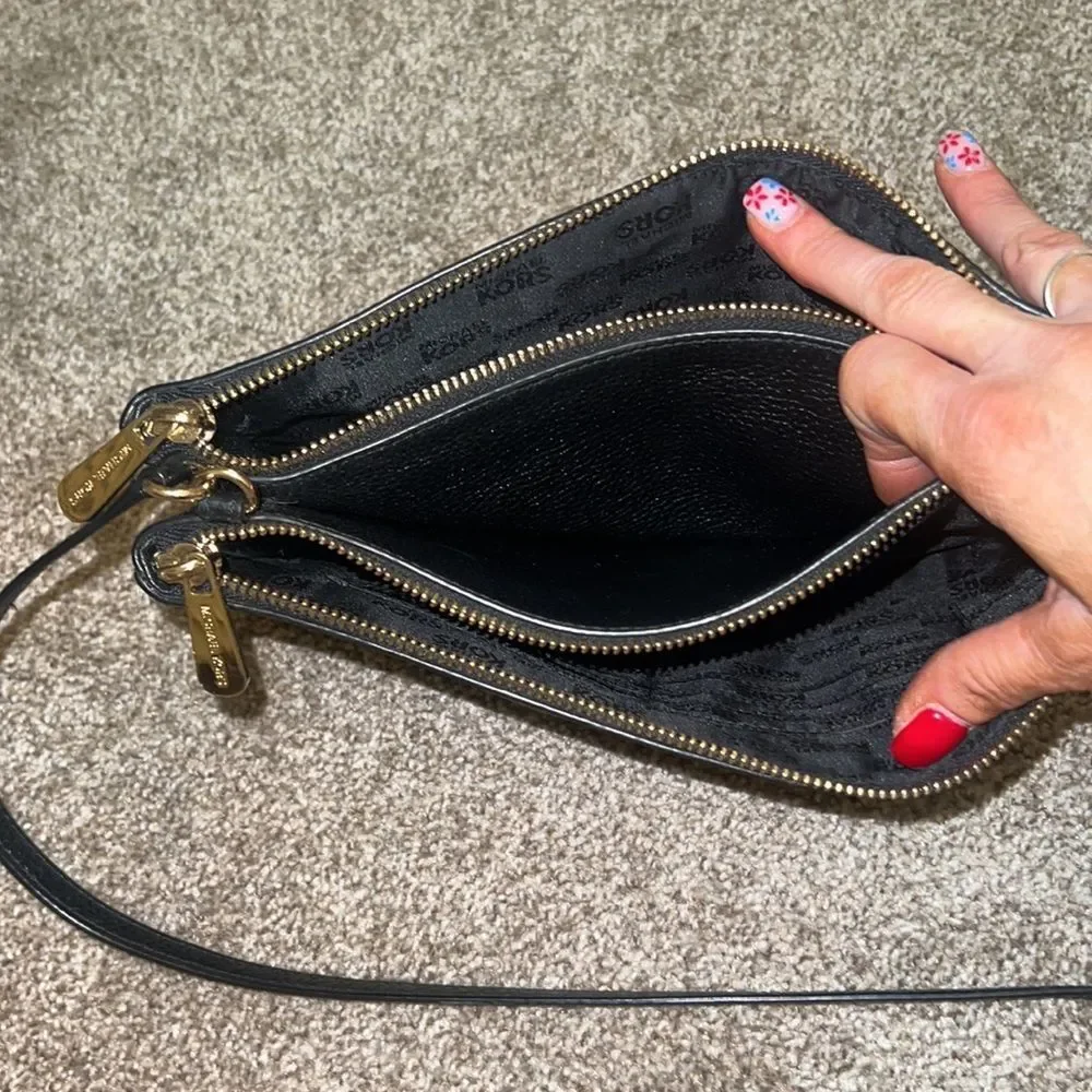 Michael Kors Double Pouch Crossbody Med/Large Black Pebbled Leather Excellent! - Picture 12 of 14